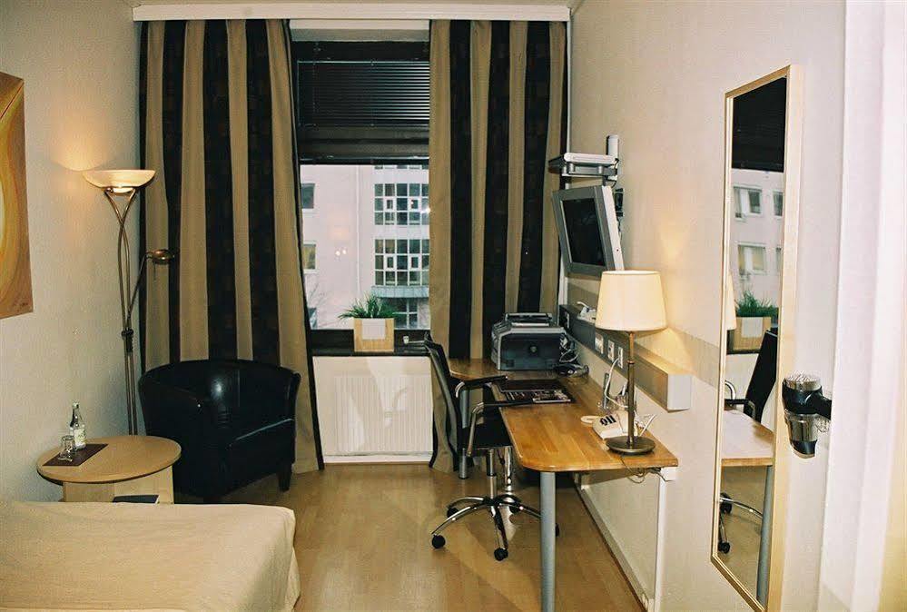 Hotel Kaernan 헬싱보리 외부 사진